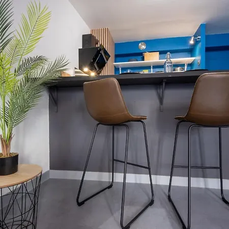 Solstice T2 Hypercentre Smarttv Wifi *