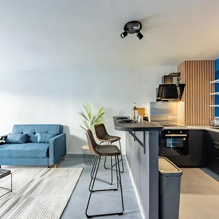 Solstice T2 Hypercentre Smarttv Wifi *